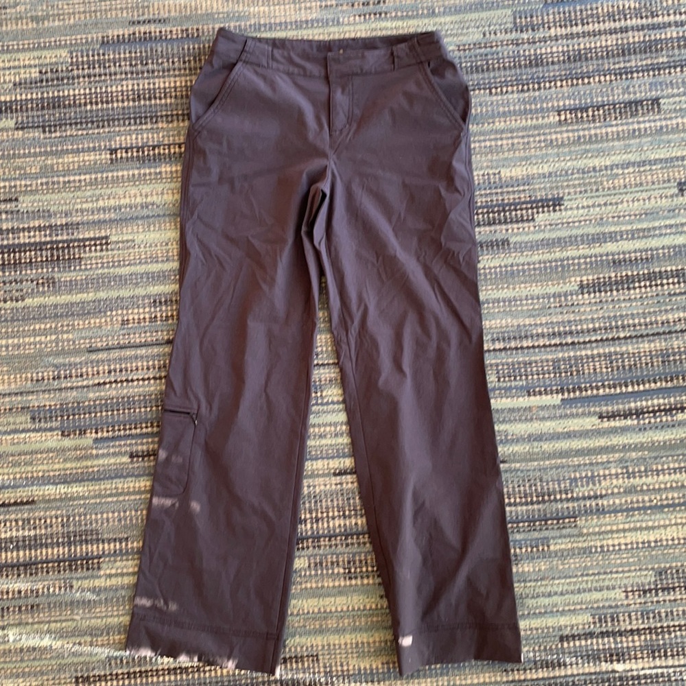 Athleta Grey Trouser Pants w side pockets size 10